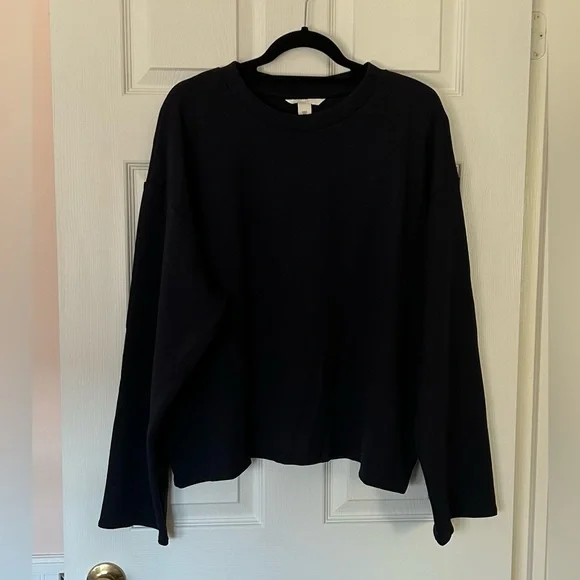 H&M Top - Picture 8 of 14